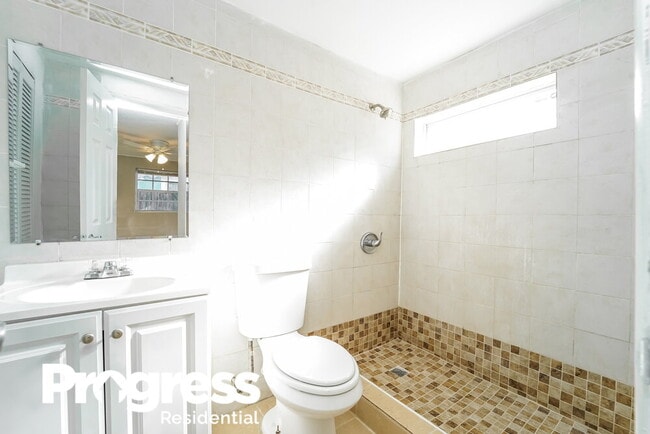 Building Photo - 3741 SW 45th Terrace