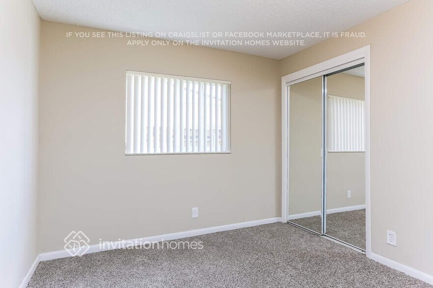 Building Photo - 208 NW 80th Ave