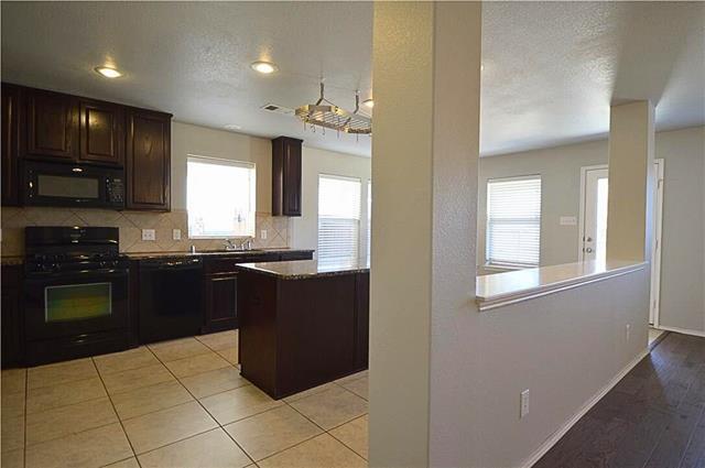 Building Photo - 1801 Willard Dr