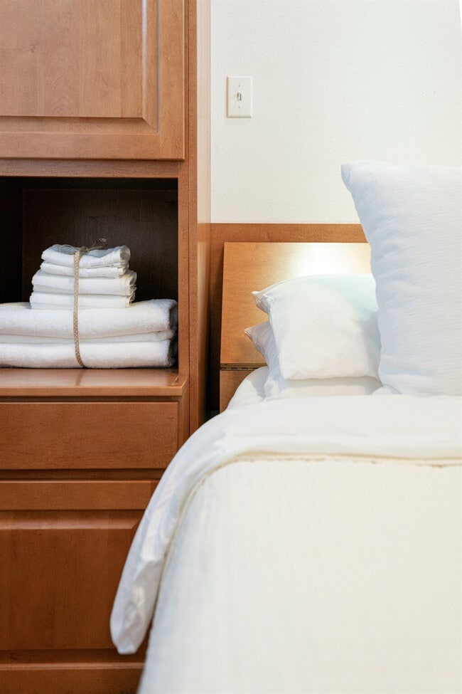 Building Photo - 3202 N 7th St