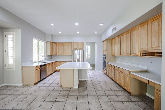 Building Photo - COMING SOON!! INCREDIBLE 5-BEDROOM 3 BATH, ALMOST 4000 SFT IN CORE CHANDLER