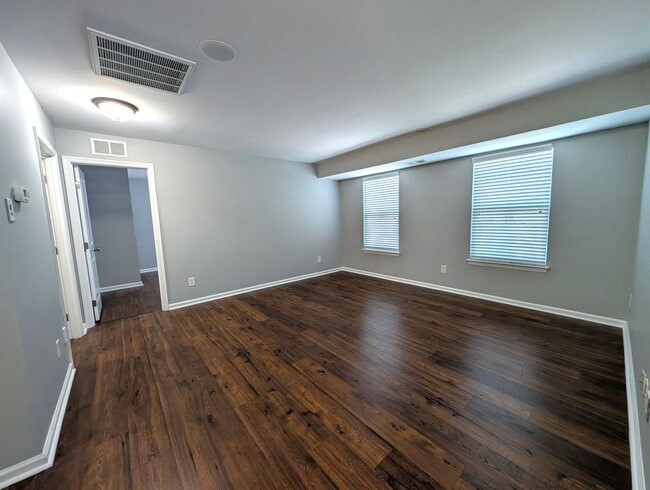 Building Photo - Stunning 2 Story Home Located in The Settlements at Withrow Downs Community!