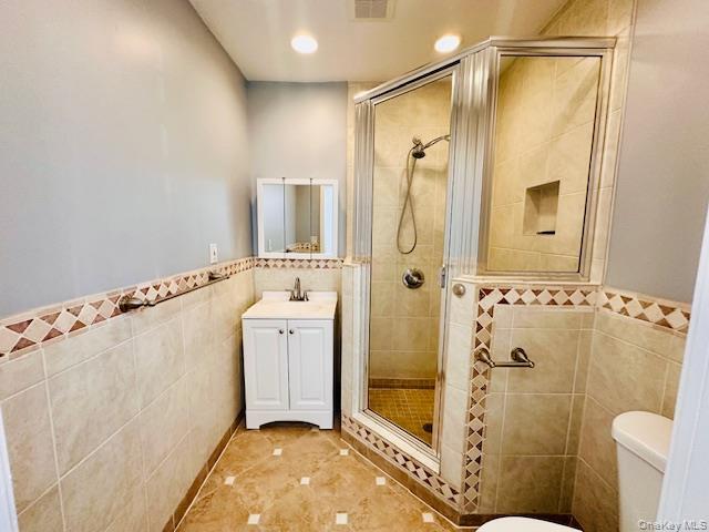 Building Photo - 58 Leonard St