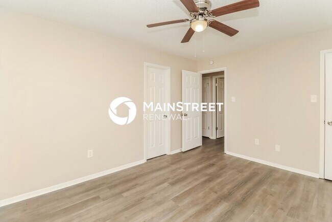 Building Photo - 4 Bedroom Pet-Friendly Home in Horn Lake, MS with Main Street Renewal