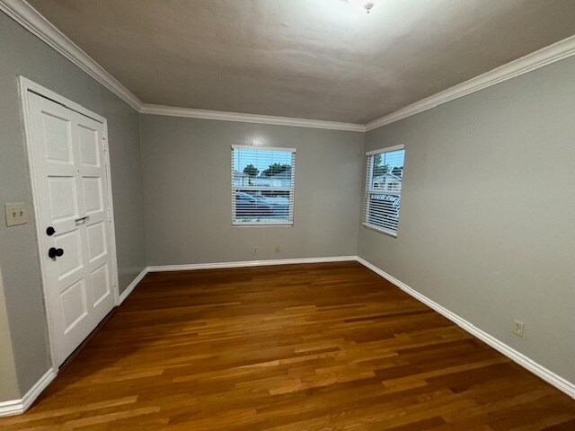 Building Photo - 15312 Ermanita Ave