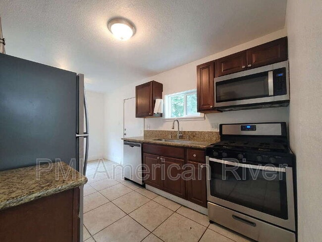 Building Photo - 3116 40th St