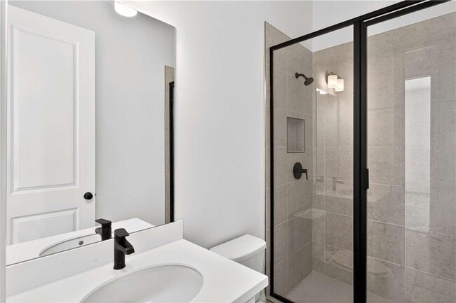 Building Photo - 395 Tillman Pass