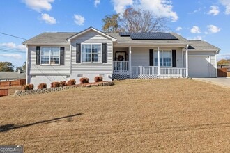 Building Photo - 6324 Amberly Rd