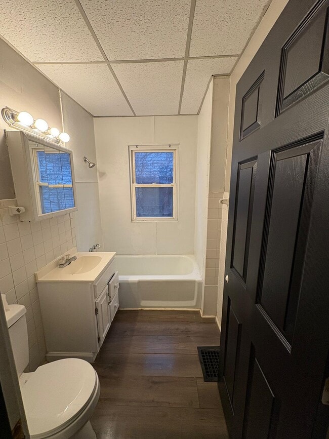 Building Photo - 3426 Orchard St