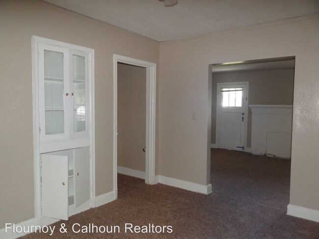 Building Photo - 120 Munson Dr