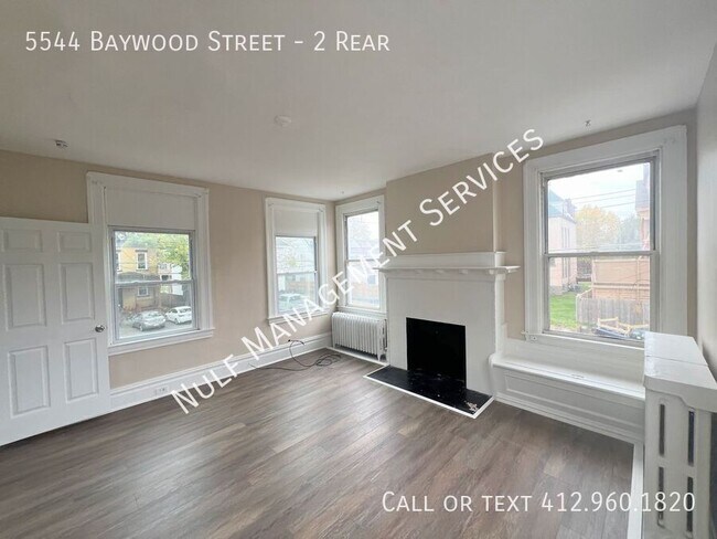 Building Photo - 5544 Baywood St