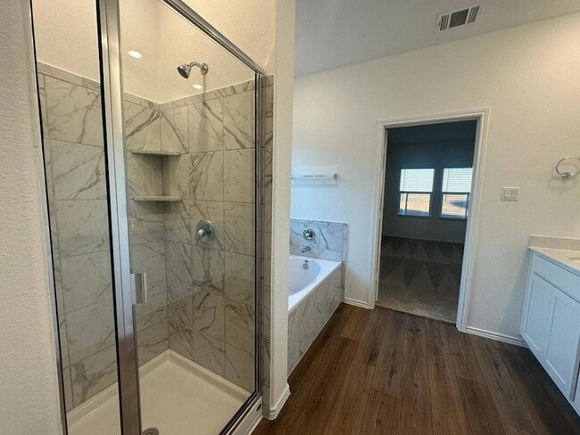 Building Photo - 1018 Ascari Ct