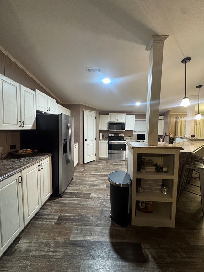 Building Photo - 4009 Brk