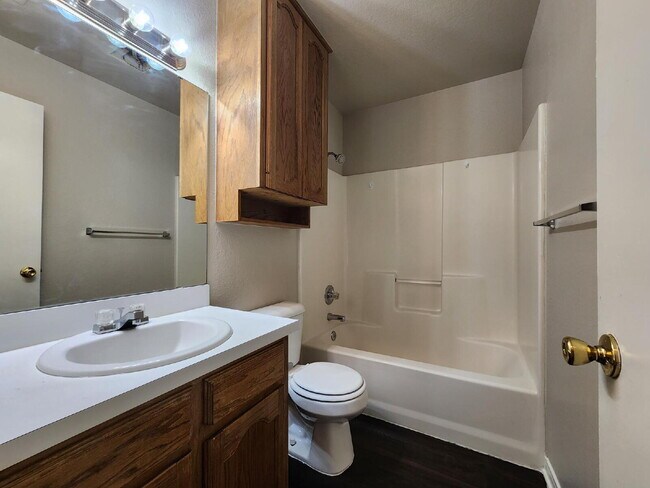 Building Photo - 1807 Windward Dr