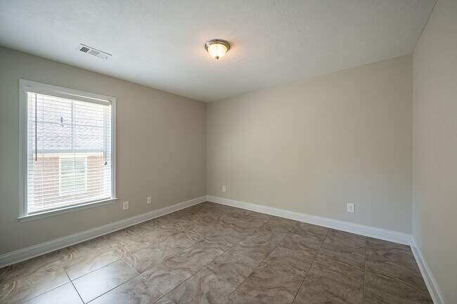 Building Photo - 4102 Striped Maple Grove