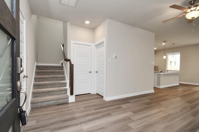 Building Photo - 8408 Rising Stream Dr