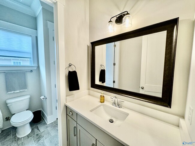 Building Photo - 314 Clift Home Pl Dr