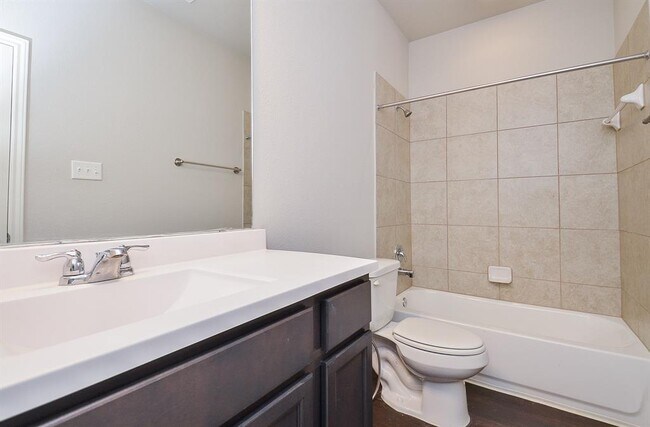 Building Photo - 24430 Vittorio Wood Ln