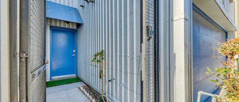 Building Photo - 1158 E Carson Ave