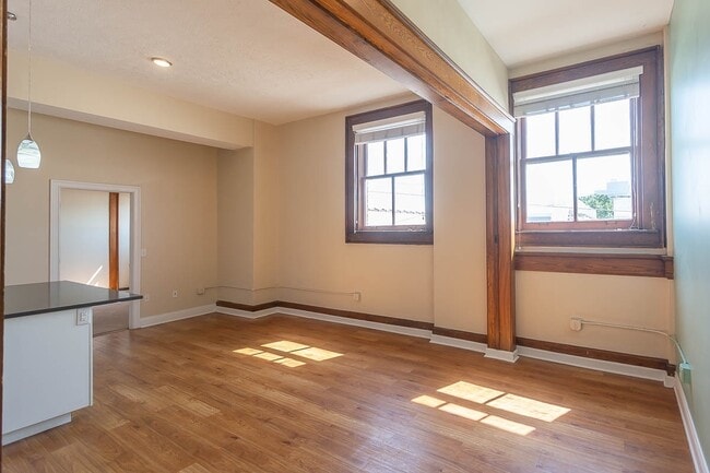 Interior Photo - Oddfellows Apartments
