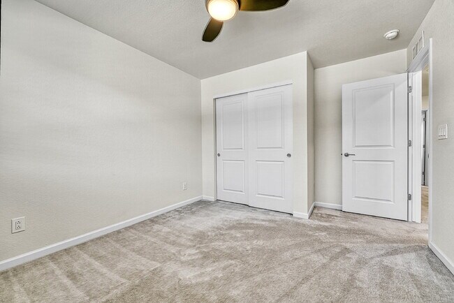 Building Photo - $2,295.95-  3 Bed, 2.5-Bath townhome in CO Springs with Central AC