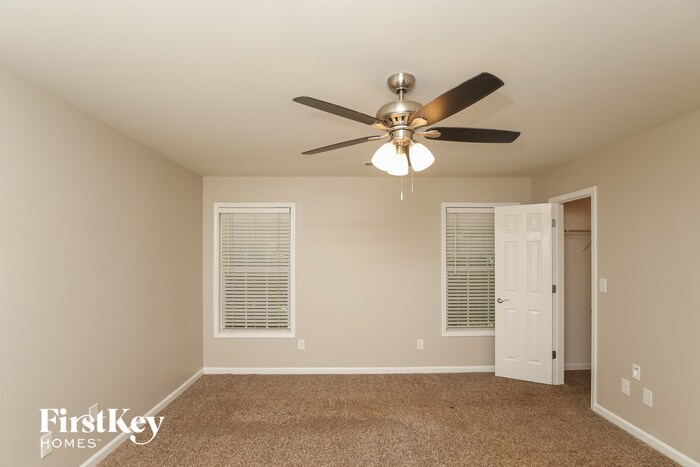 Building Photo - 292 Hiram Way