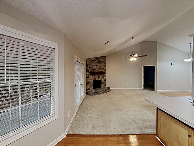 Building Photo - 187 Alexis Dr