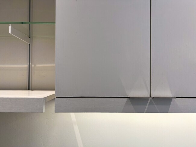 Building Photo - 234 Columbia Pl