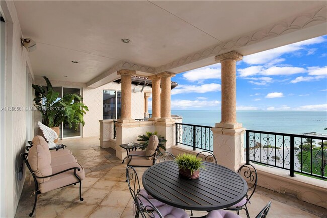 Building Photo - 7482 Fisher Island Dr