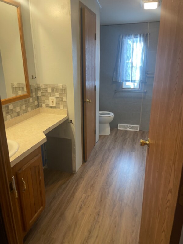 Building Photo - 9783 Tranus Lake Rd