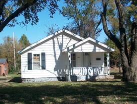 Building Photo - 2707 W Elm St