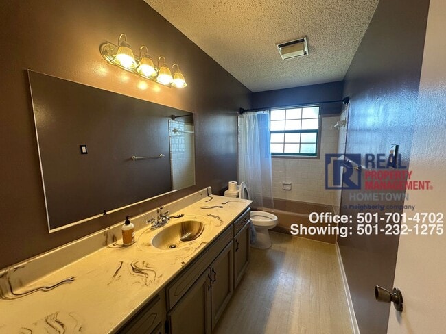 Building Photo - Beautiful 3 Bed 2 Bath Home In Hot Springs School District!