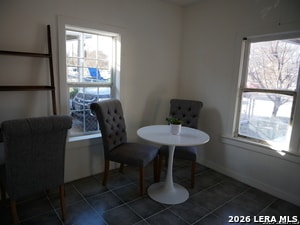 Building Photo - 1820 Ruiz St