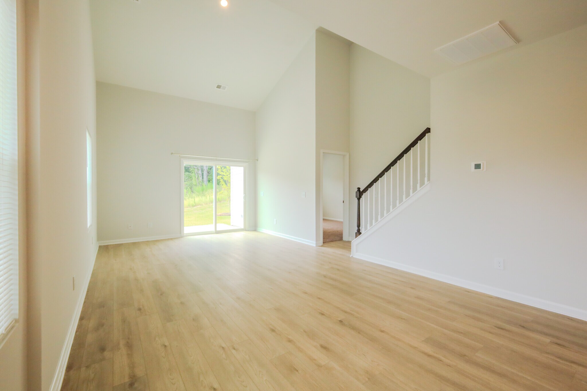 Living area - 1542 Alvin Pond Dr