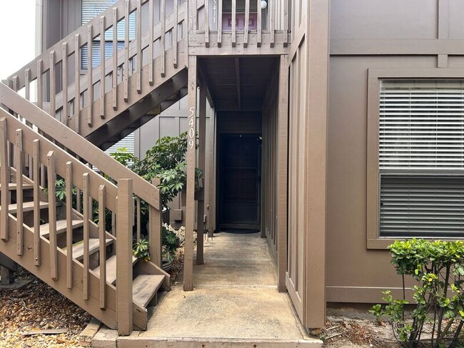 Building Photo - 5409 Pine Creek Dr