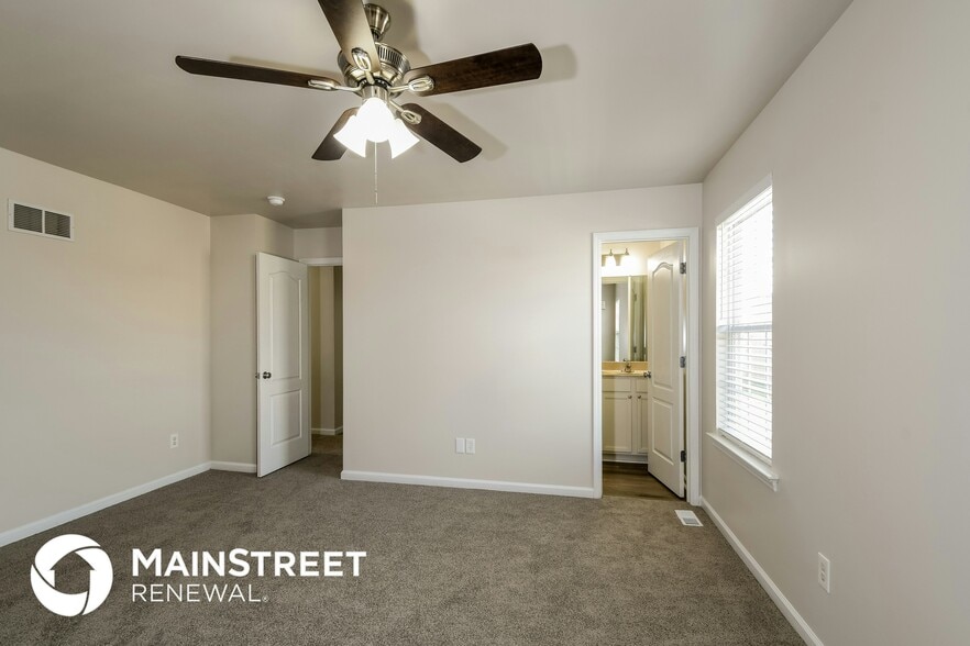 Building Photo - 3105 Timberlodge Landing