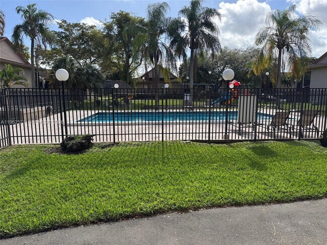 Building Photo - 11289 SW 88th St