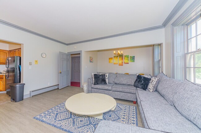 Building Photo - 90 Madison Ave