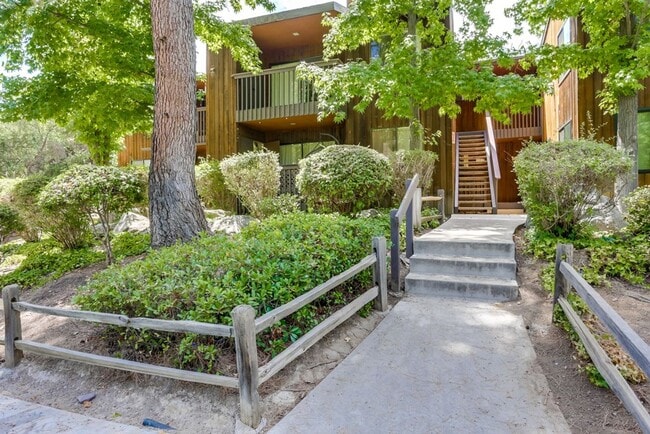 Building Photo - 2157 Arnold Way