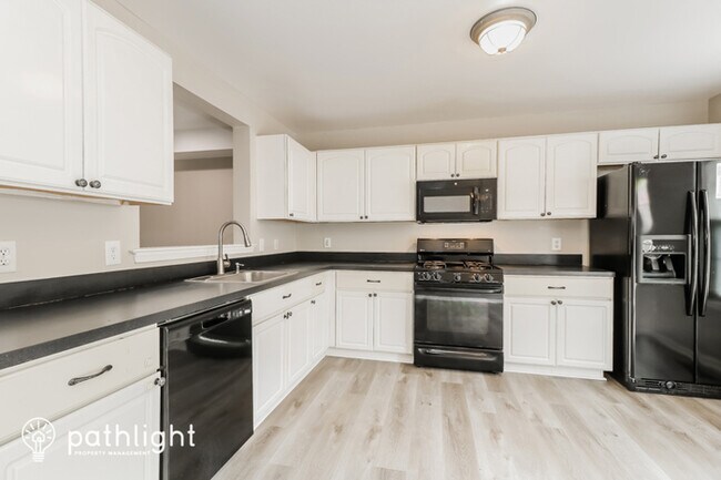 Building Photo - 95 Hunt Club Dr, Collegeville, PA, 19426