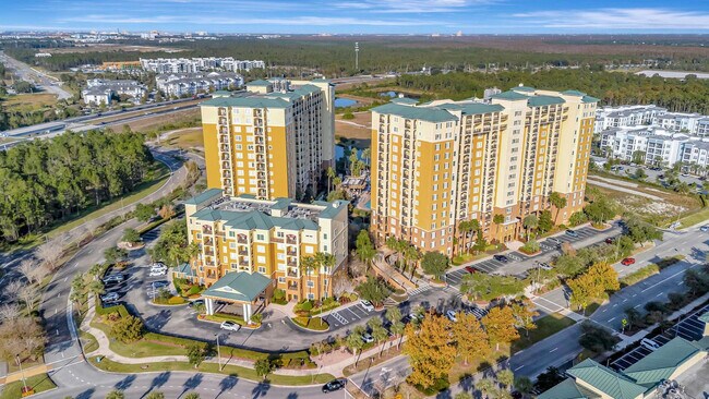 Building Photo - 8101 Resort Village Dr