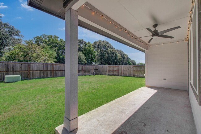 Building Photo - 5047 Natchez Trce