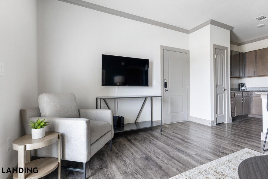 Building Photo - 12500 Shadowglen Trce