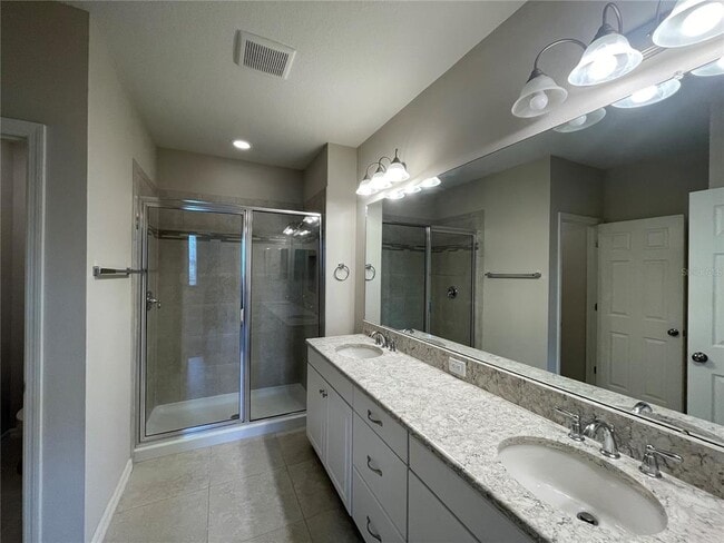 Building Photo - 1061 Amber Leaf Trl