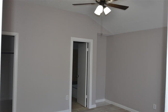 Building Photo - 9130 Autumn Harvest Dr