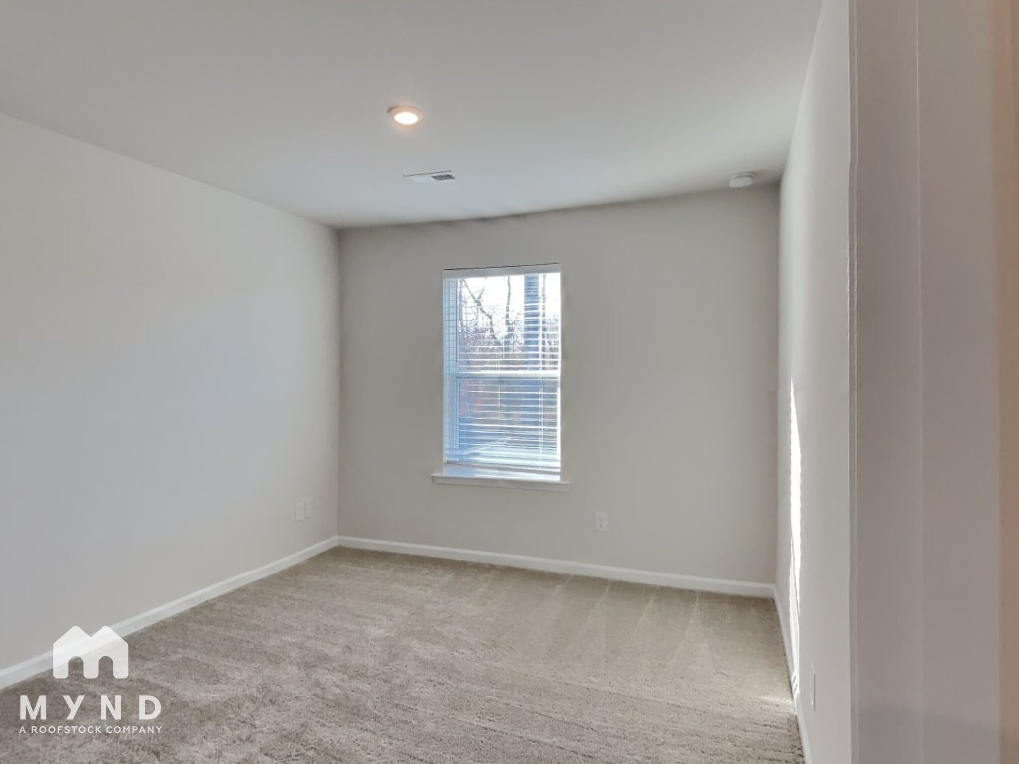 Building Photo - 9122 Ramsford Rd