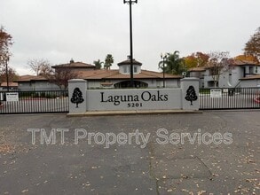 Building Photo - 5201 Laguna Oaks Dr