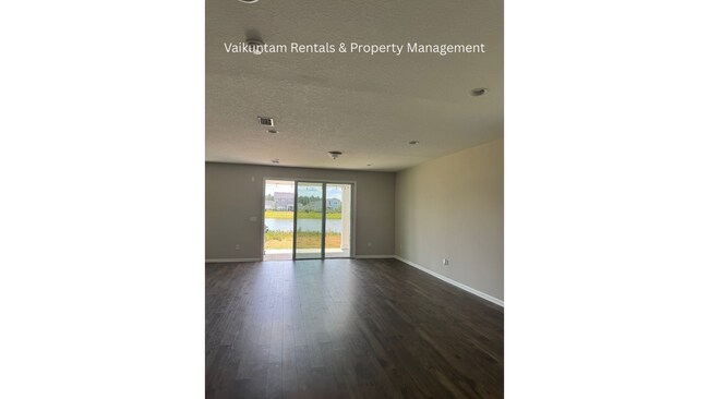 Building Photo - 285 Brookgreen Wy