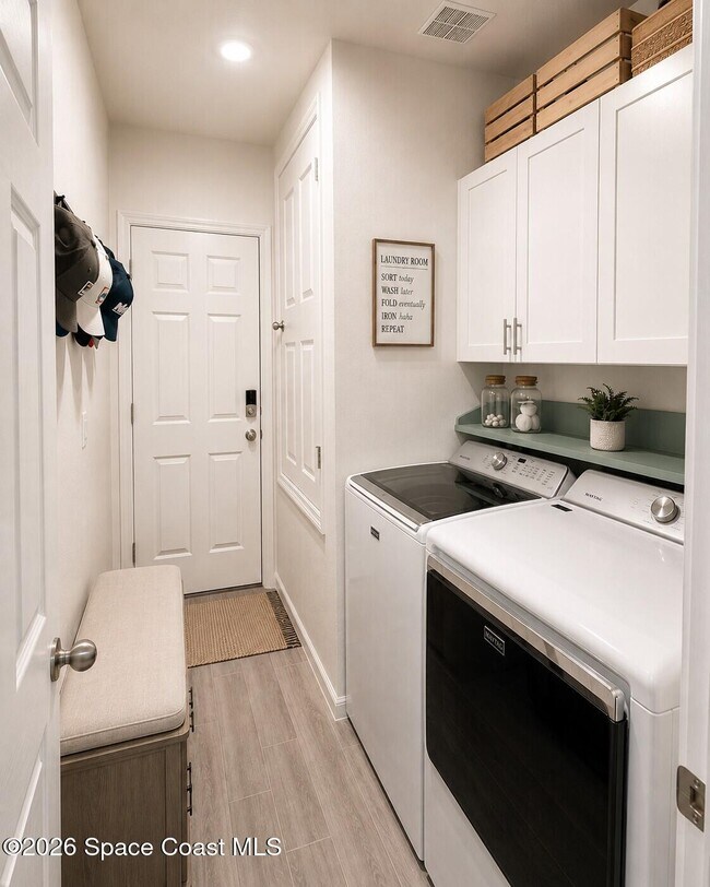 Building Photo - 4297 Broomsedge Cir