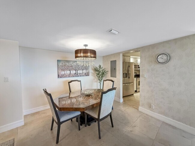 Building Photo - 3000 N Ocean Dr